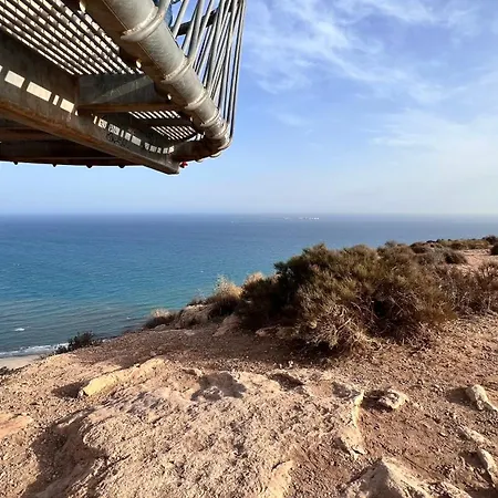 Punta Prima - Charming Spanish With South-facing Terrace By The Sea Torrevieja