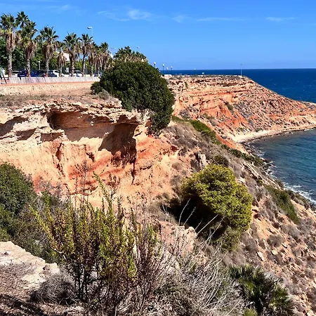 Punta Prima - Charming Spanish With South-facing Terrace By The Sea * Τορεβιέχα