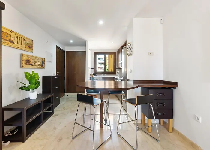 Punta Prima - Charming Spanish With South-facing Terrace By The Sea Apartment Torrevieja