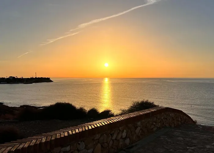 Punta Prima - Charming Spanish With South-facing Terrace By The Sea * Torrevieja