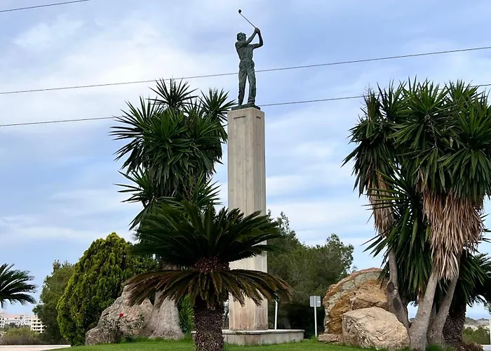 Apartment Punta Prima - Charming Spanish With South-facing Terrace By The Sea